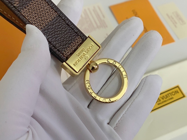 ブランドキーホルダー細部ディテール